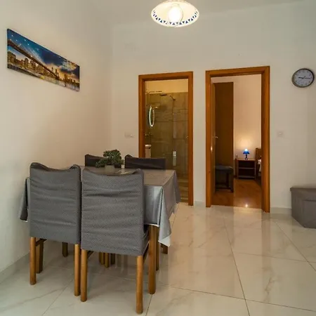 Susy Appartement Pula